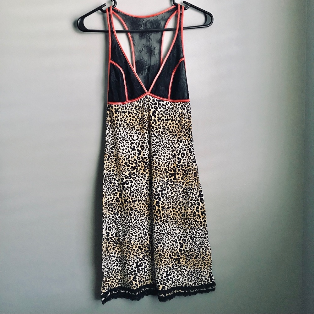 ❣️FreePeople❣️〰️Intimately 〰️leopard print nightie